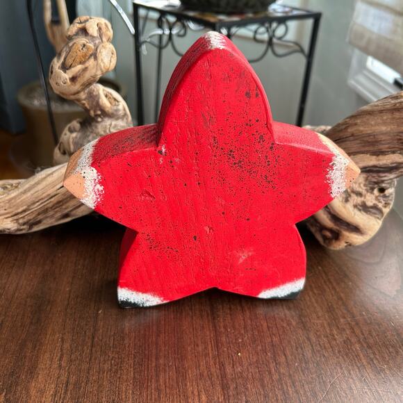 Hand Painted Tole Santa on Freeform Wood Star Christmas decor - Picture 6 of 8